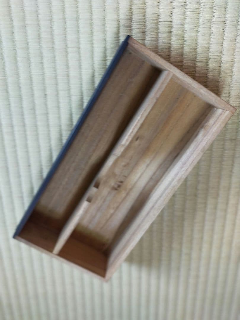 アンティーク小皿入れ