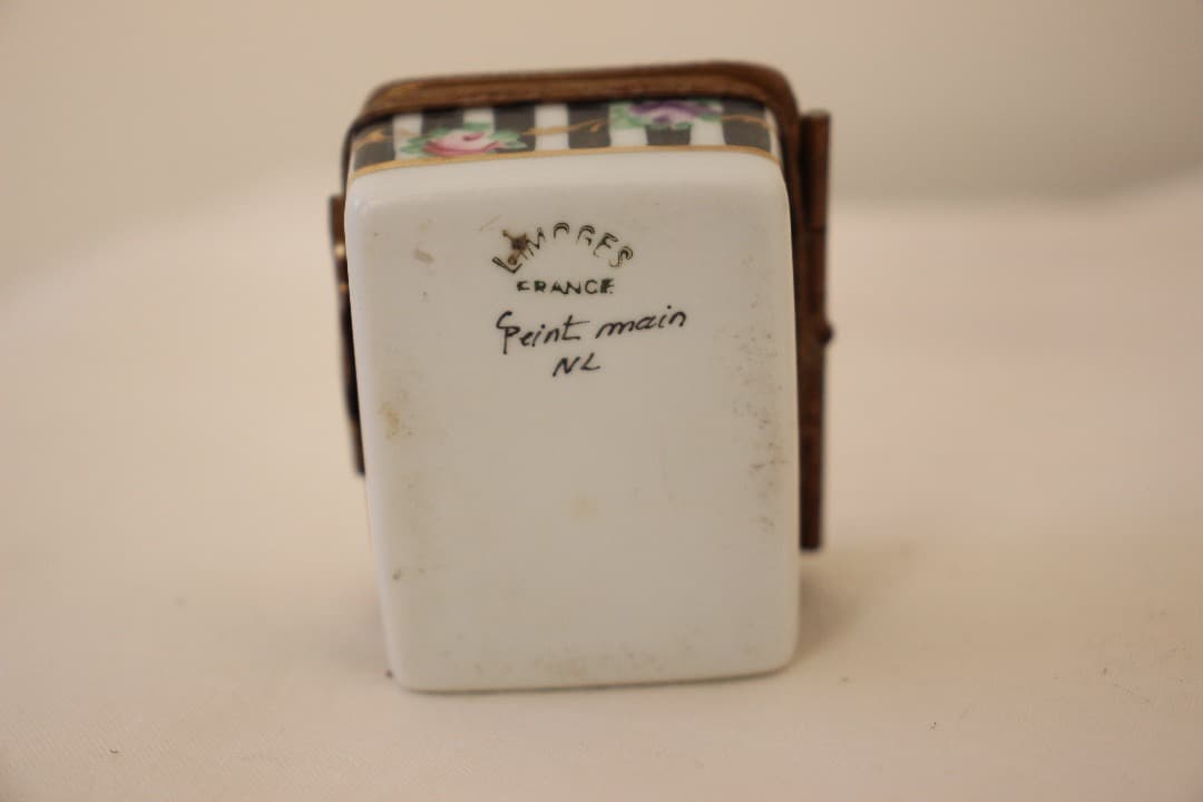 アンティーク　フランス　リモージュボックス　本　Book 羽