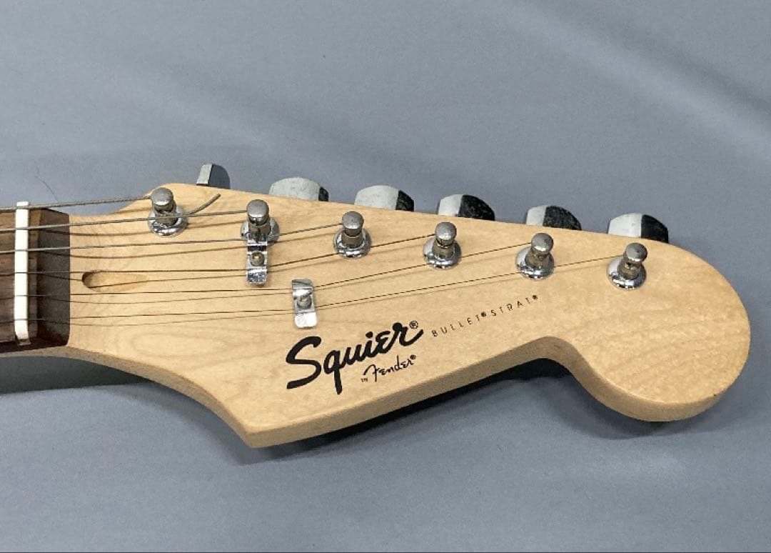 Squier by Fender フェンダー