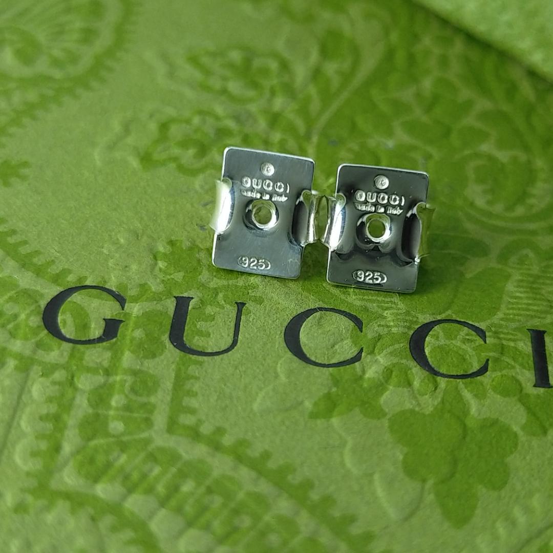 ◇【GUCCI】Gロゴ　ブロック　スクエア　ピアス　1784
