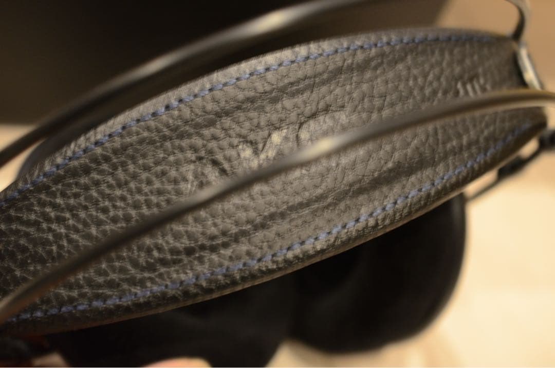 AKG K702 オープンバックヘッドフォン