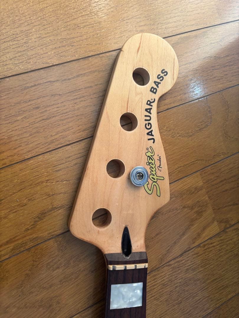 りょうフェンダースクワイア ジャガータイプベース美品