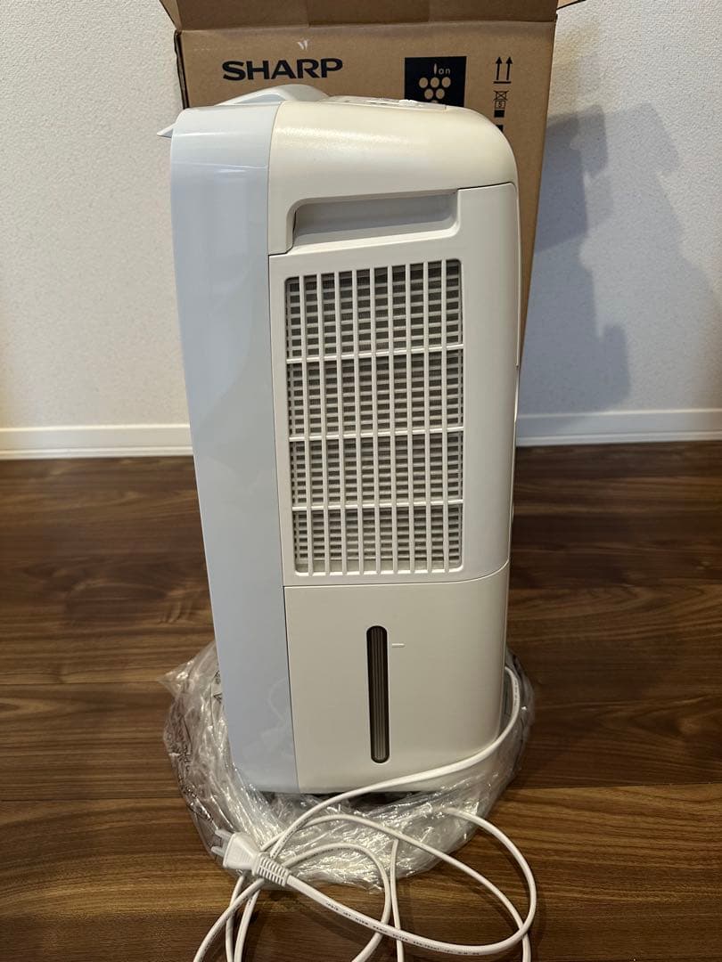 除湿機 シャープ SHARP CM-L100-W ホワイト系 コンパクトクール
