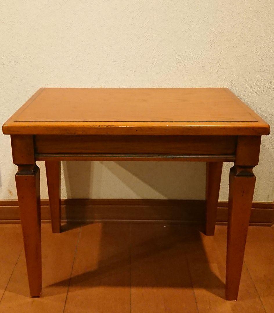 稀少 SELVA イタリア製 チェリー材 サイドテーブル アンティーク家具