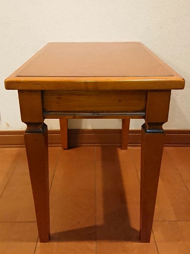 稀少 SELVA イタリア製 チェリー材 サイドテーブル アンティーク家具