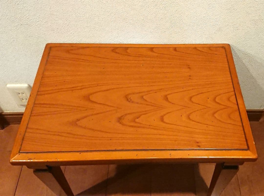 稀少 SELVA イタリア製 チェリー材 サイドテーブル アンティーク家具