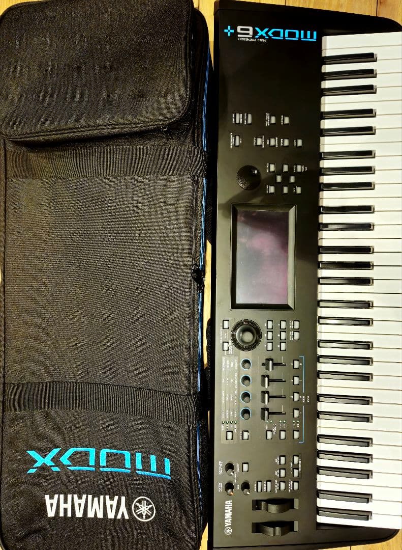 Yamaha MODX6+ シンセサイザー純正ソフトケース