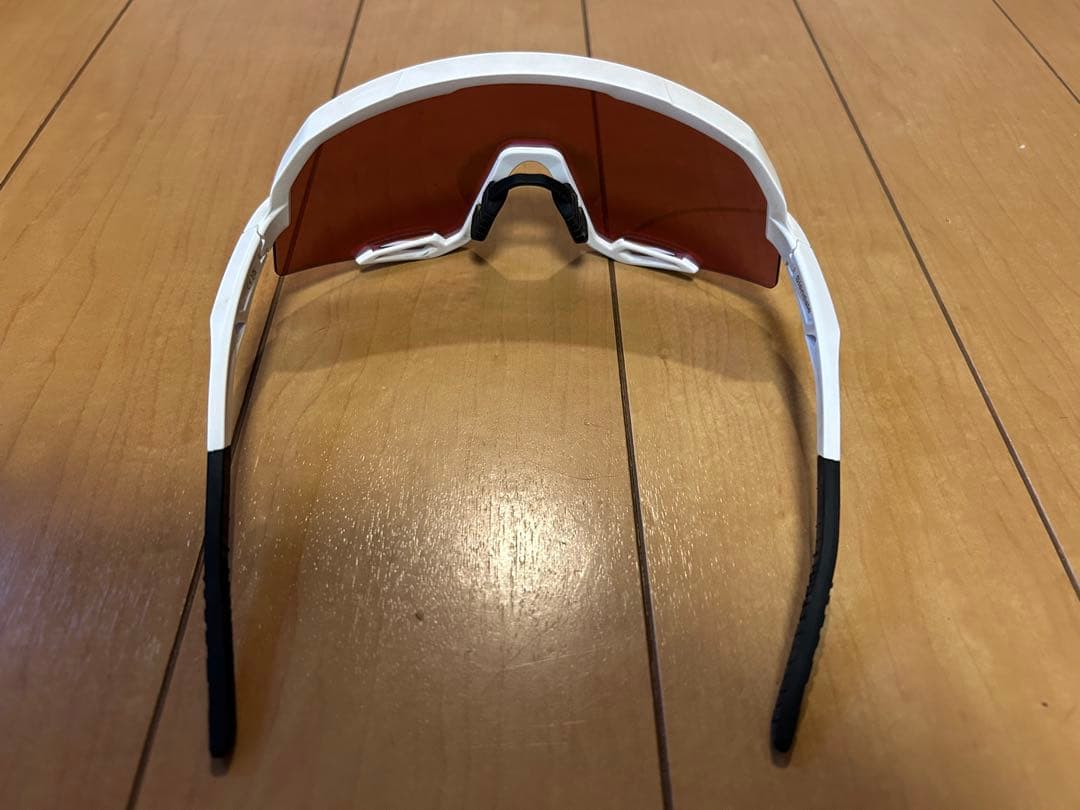 100% Slendale ホワイト レッドミラーレンズ ワンハンドレッド