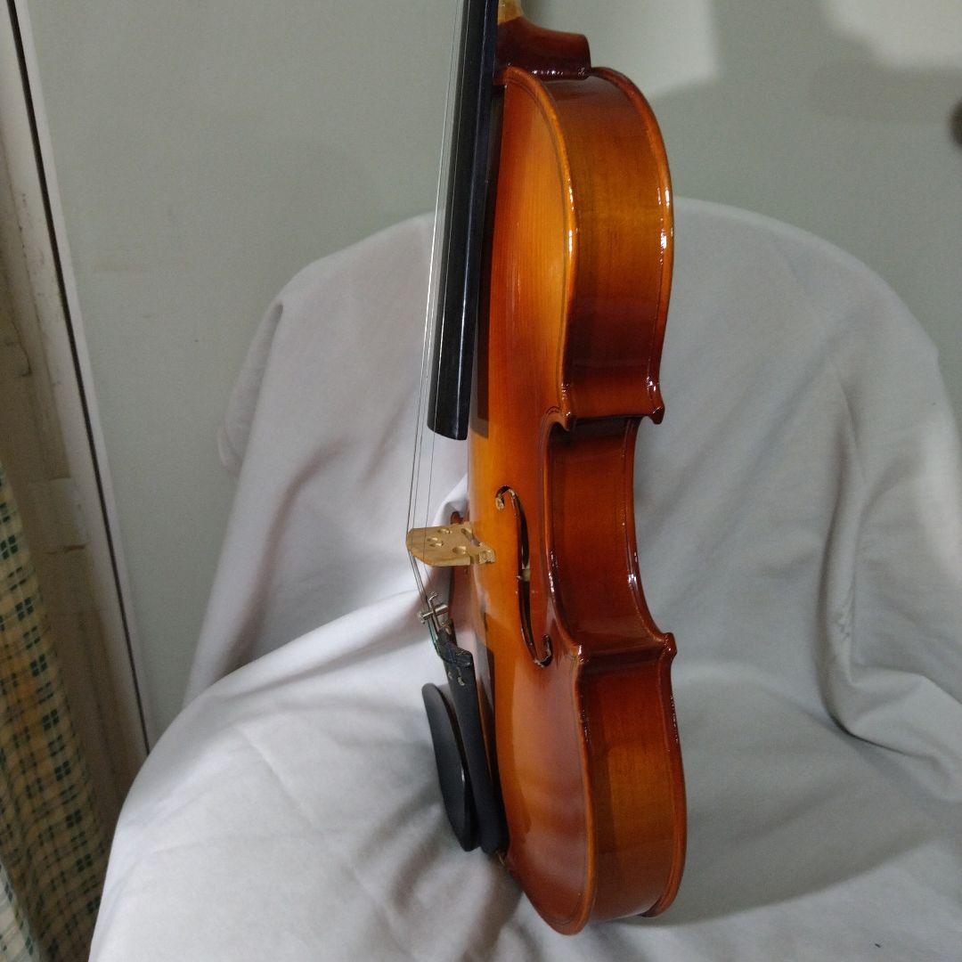 ♥美品♥大特価♥新品未使用のバイオリン4/4初心者用♥弓、ケ―ス、松脂つき