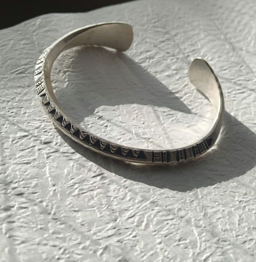 【新品】カレンシルバー バングル /カレン族 /民族模様/高純度/ 32g