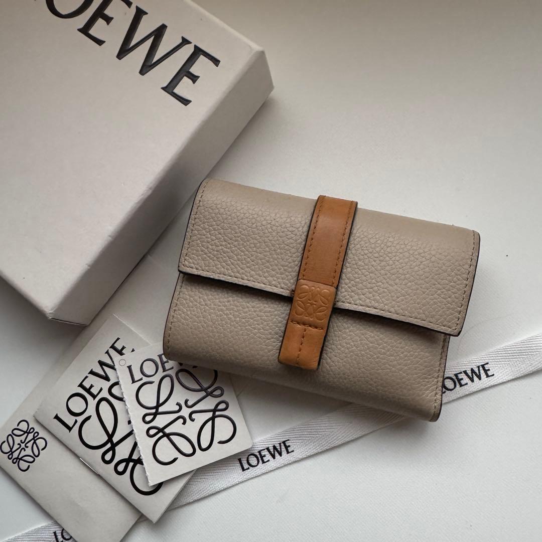 【極上美品】 173 LOEWE ロエベ 3つ折り財布