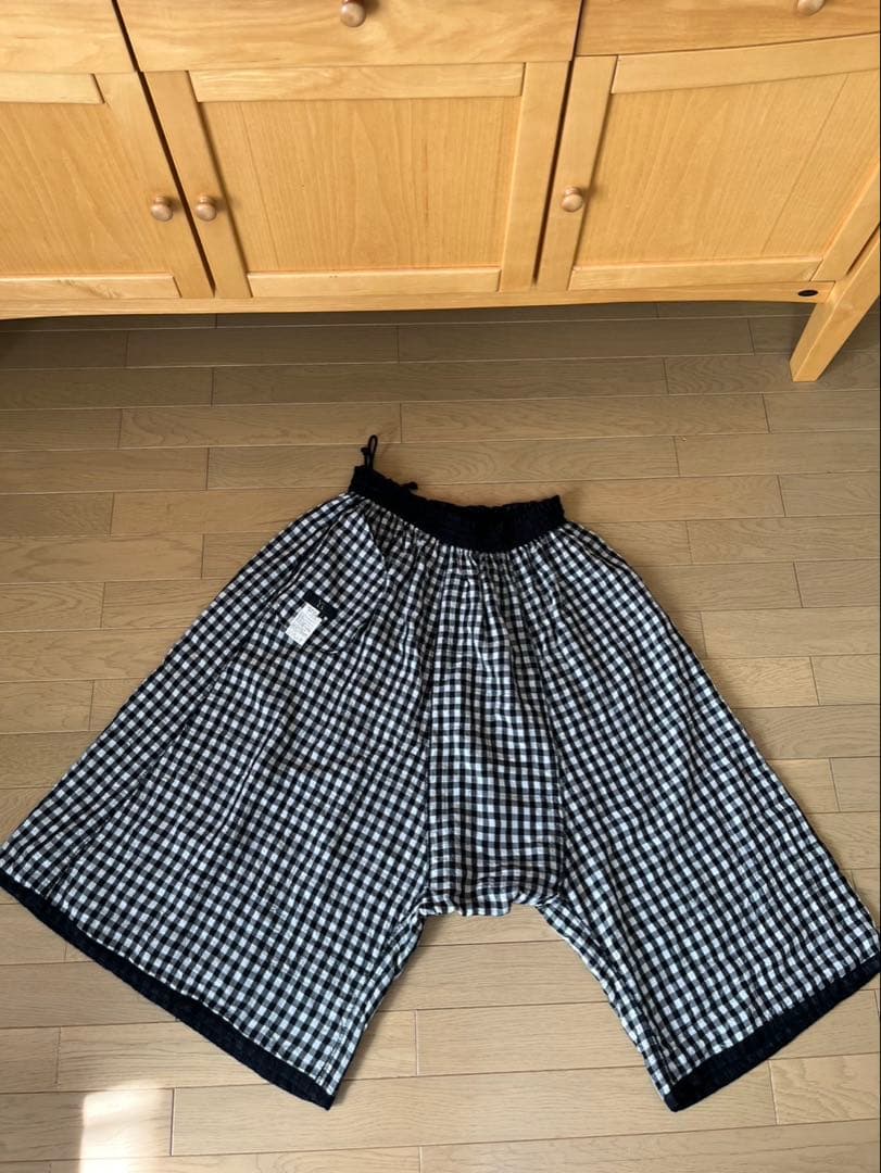 Ｙ’s黒 チェック柄 サルエルパンツ　サイズ2