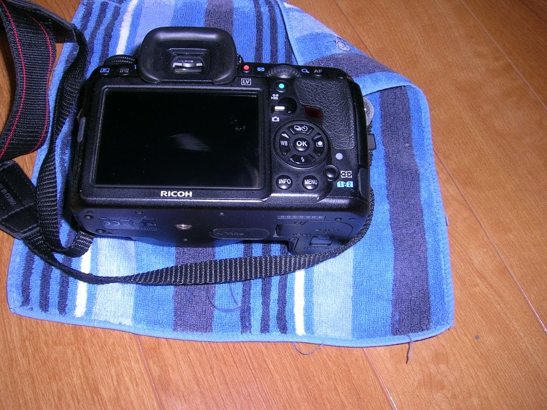 PENTAX K-3　TAMRON18-200 mm　バッテリーグリップ