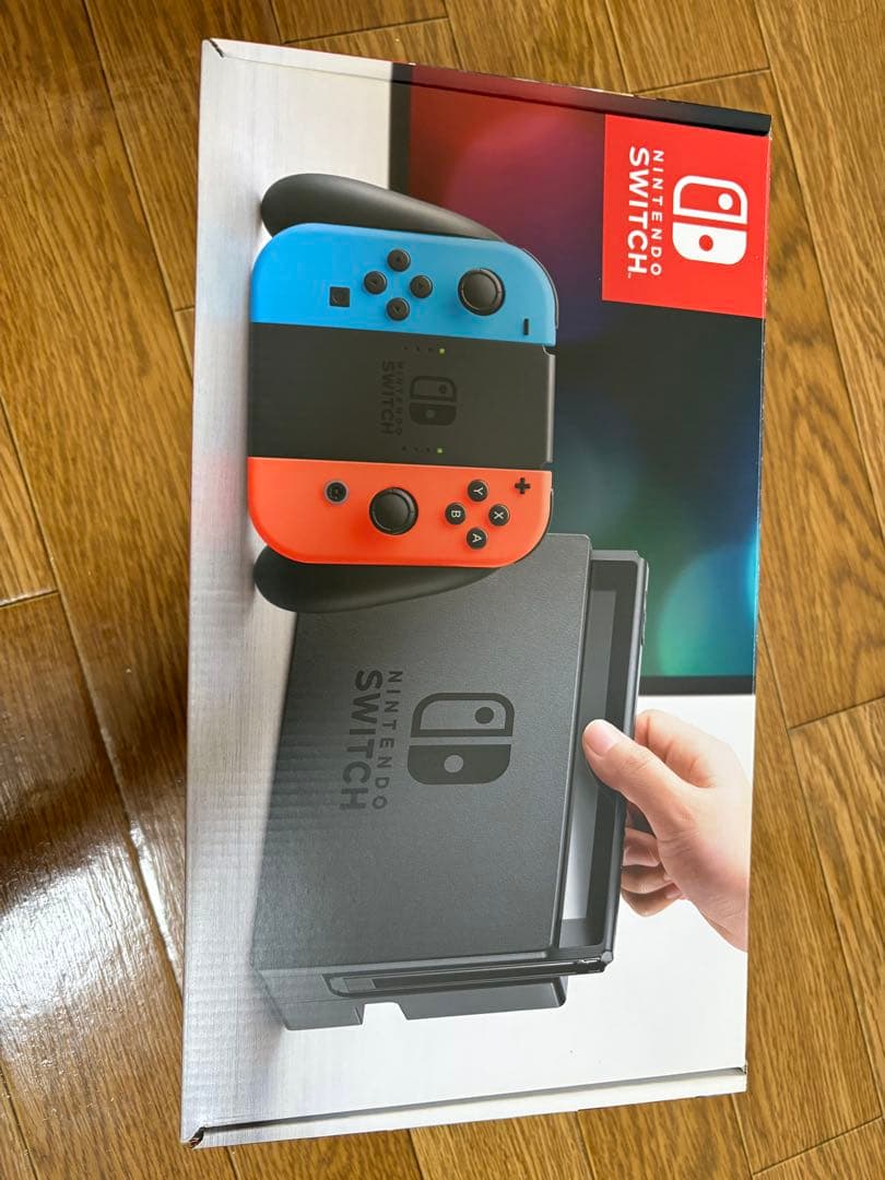 ク*ー様 Nintendo Switch ネオンブルー・ネオンレッド 本体