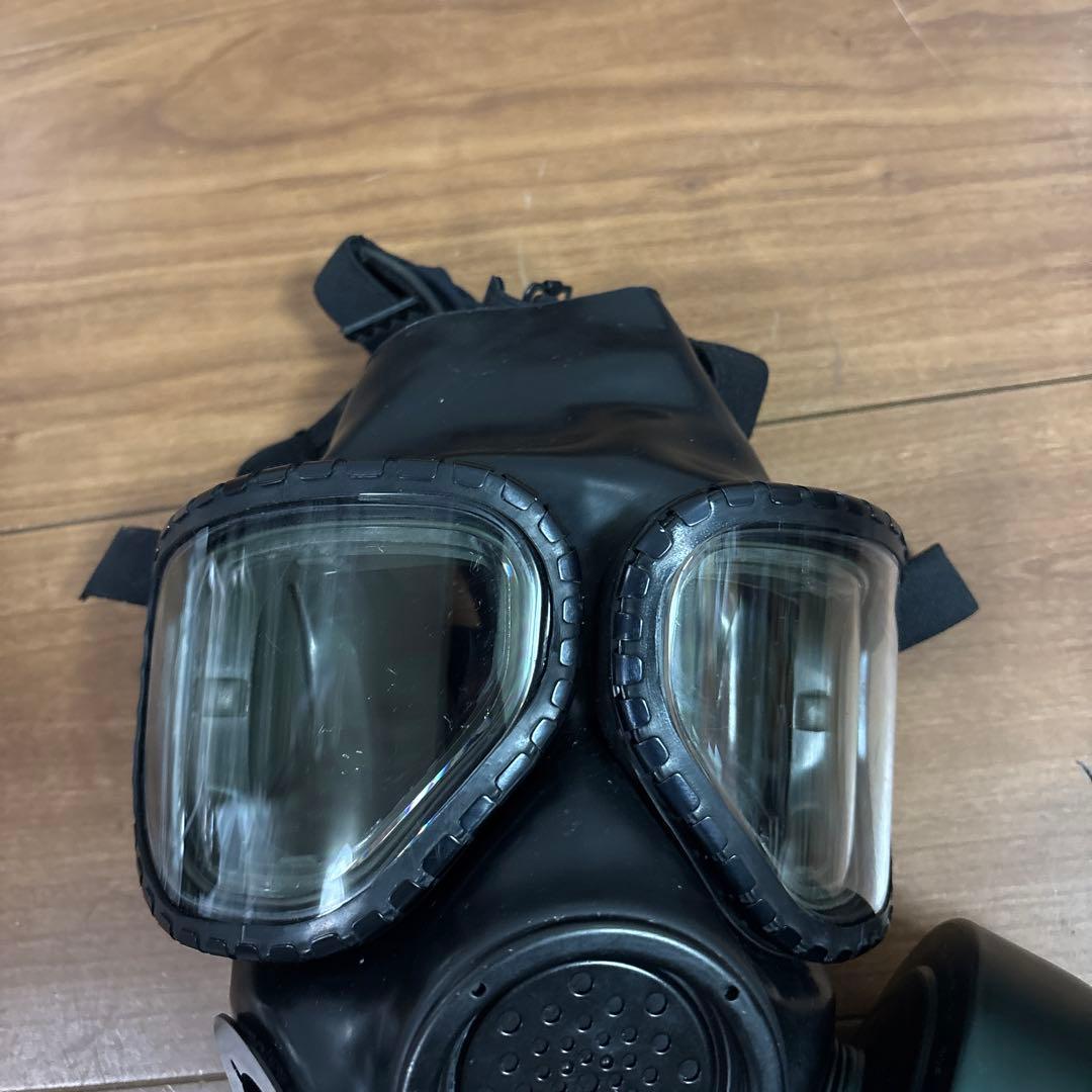 米軍　実物　M40 GAS MASK ガスマスク　ケース付き　送料無料