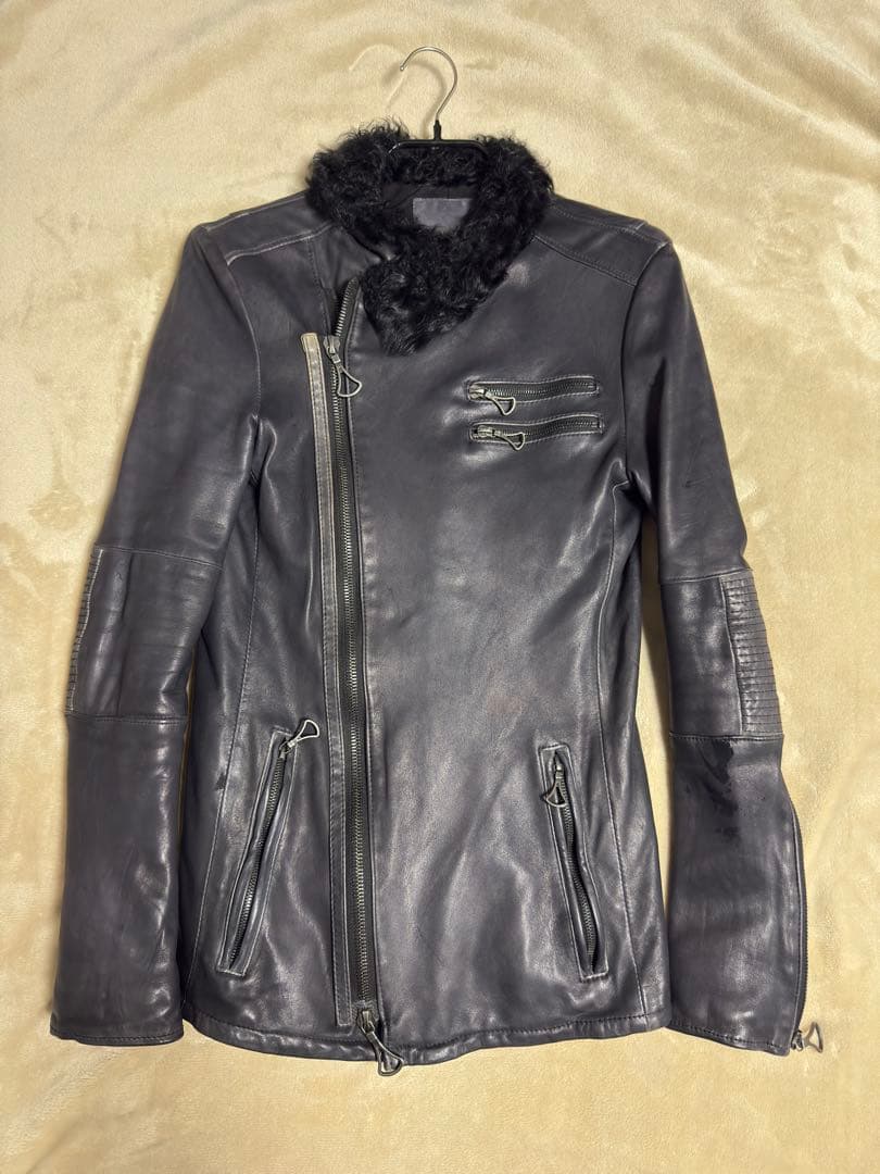 オ*ニ様 CHARMCULT ファー付き ホースレザーシングルライダースジャケッ