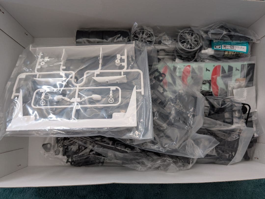 ホビーラジコン 1997 MERCEDES-BENZ CLK-GTR 1/10