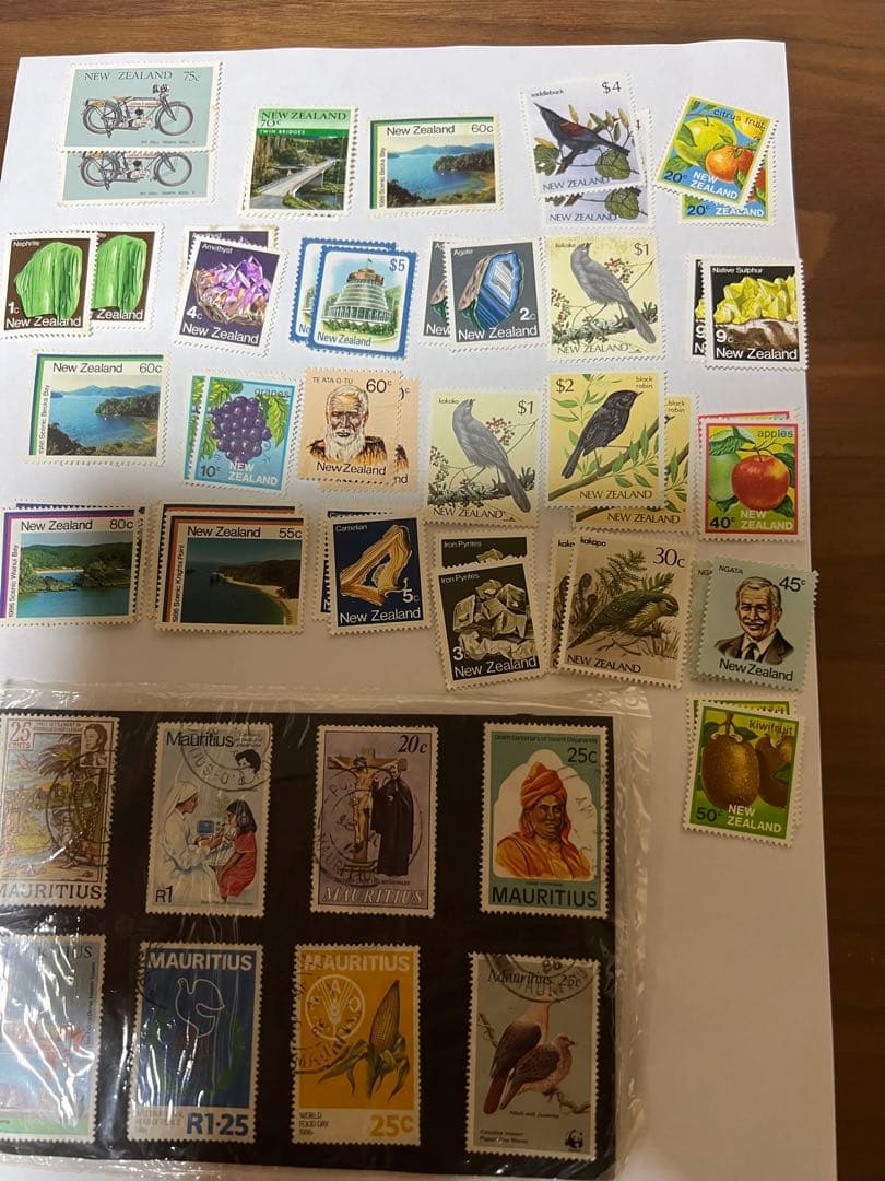 ニュージーランド・モーリシャス 使用済切手 約39枚
