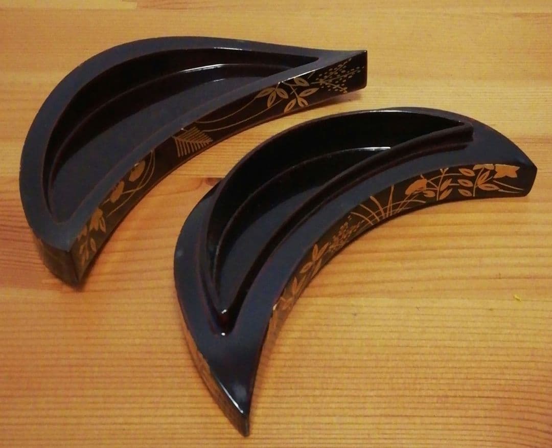 道場宗廣作　鵬雲斎好　蒔絵　秋草　三日月　升　香合　共箱　茶道具