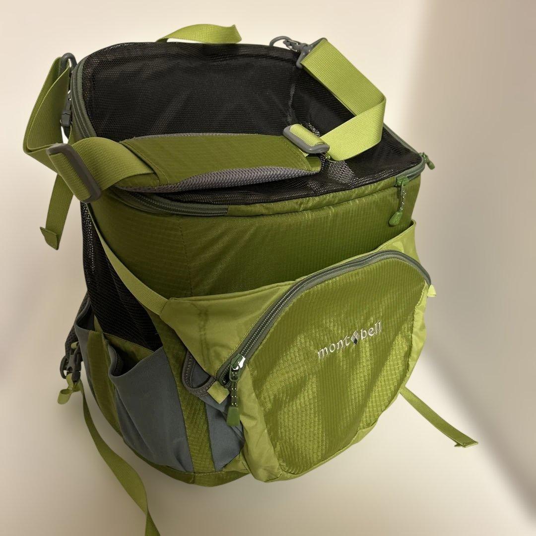 モンベル 犬用　リュック　グリーン系