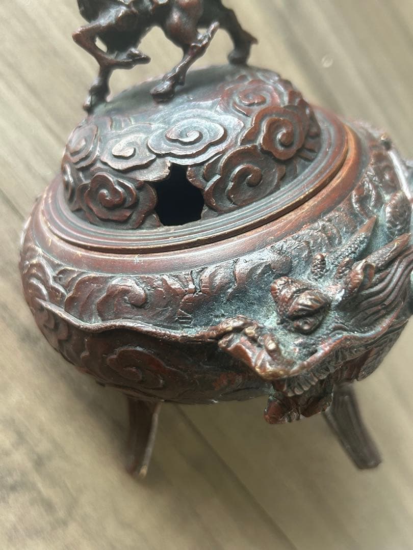 米田秀保 造 鋳銅製 蝋型 麒麟摘 雲龍地文細密彫 三足香炉 茶道具 香道具