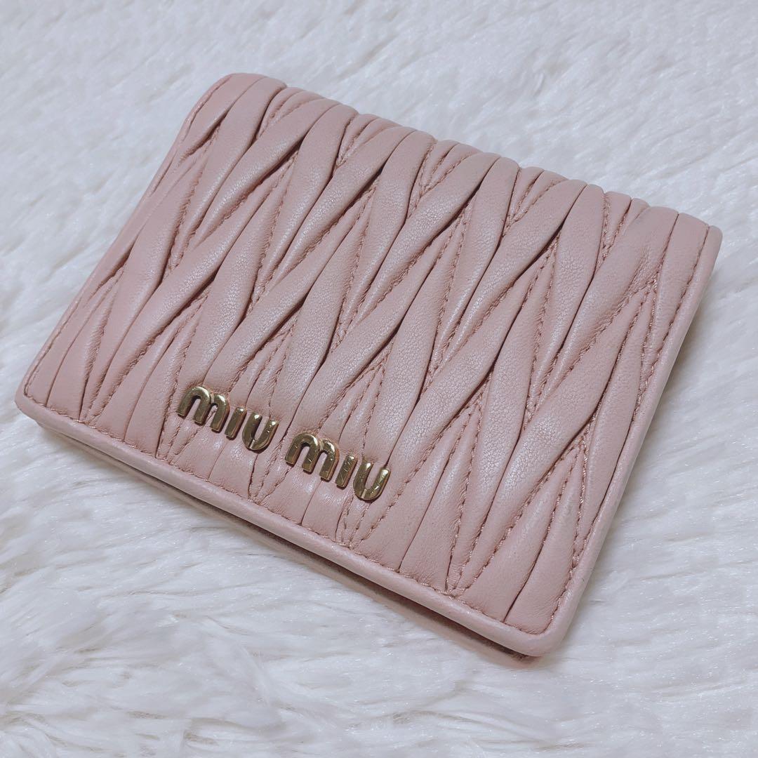 ♡美品♡ミュウミュウ マテラッセ 二つ折り財布 コンパクト ピンク レザー ミニ