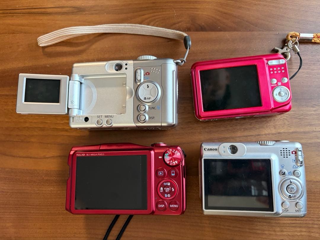 デジカメ4つ(ジャンク品)