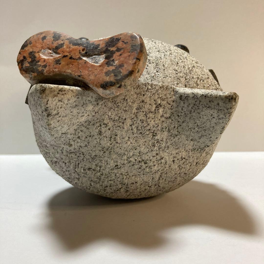 ハローキティ　サンリオ　石像　置物　キャラクター　インテリア　玄関　はろーきてぃ