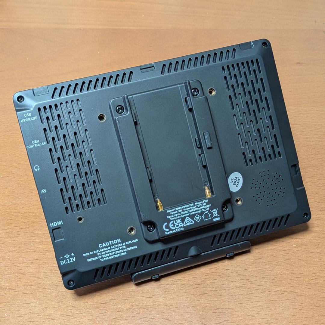 【美品】NEEWER F100 7インチ カメラフィールドモニター