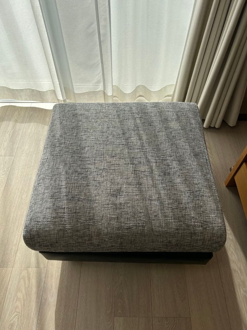 ARMONIA Bella Curva オットマン