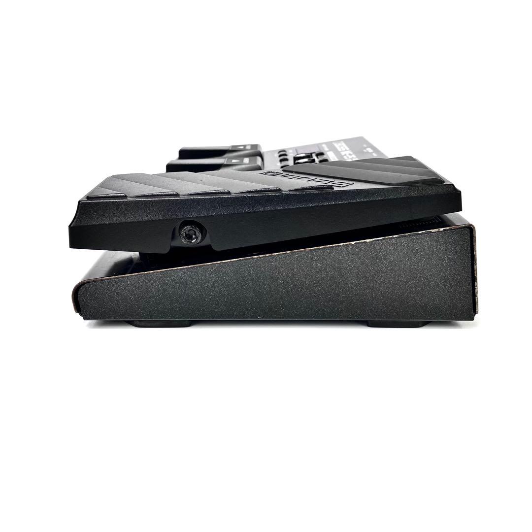 BOSS　ME-25　GUITAR MULTIPLEFCTS　マルチエフェクター