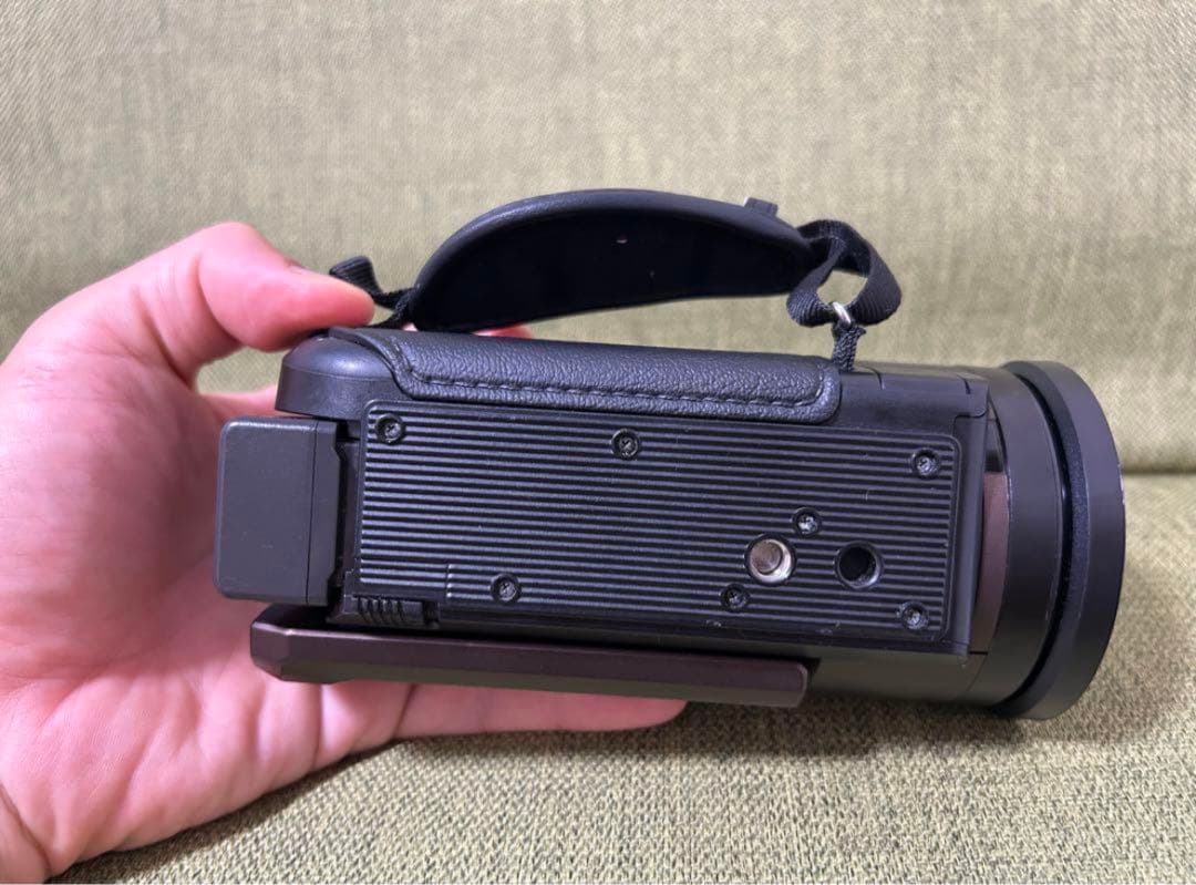 Panasonic ビデオカメラ　4K HC-VX1M