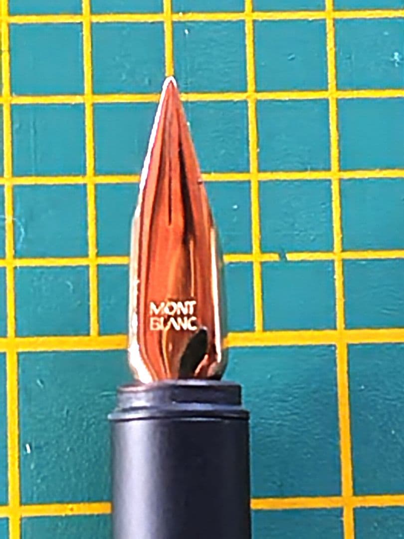 モンブラン 万年筆 マット・ブラック＆ゴールド Sライン「絶版品」