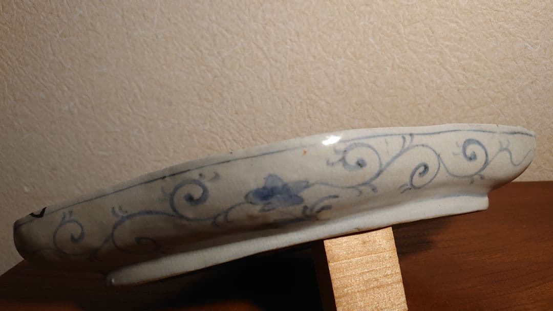 古九谷　古伊万里　菱形　色絵　鶴の図　九谷焼　美術館展示　１客