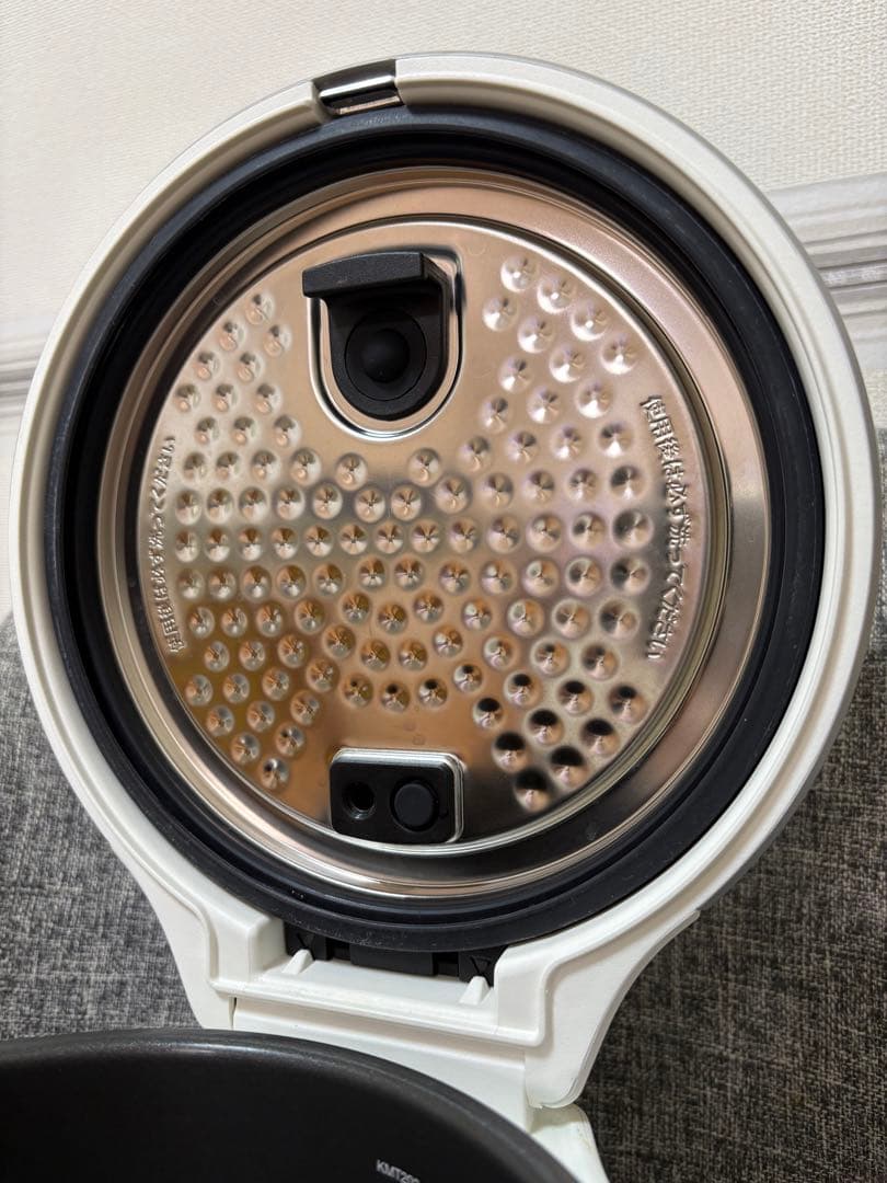 ⭐︎美品⭐︎ BALMUDAバルミューダ 炊飯器 K03A-WH 白ホワイト