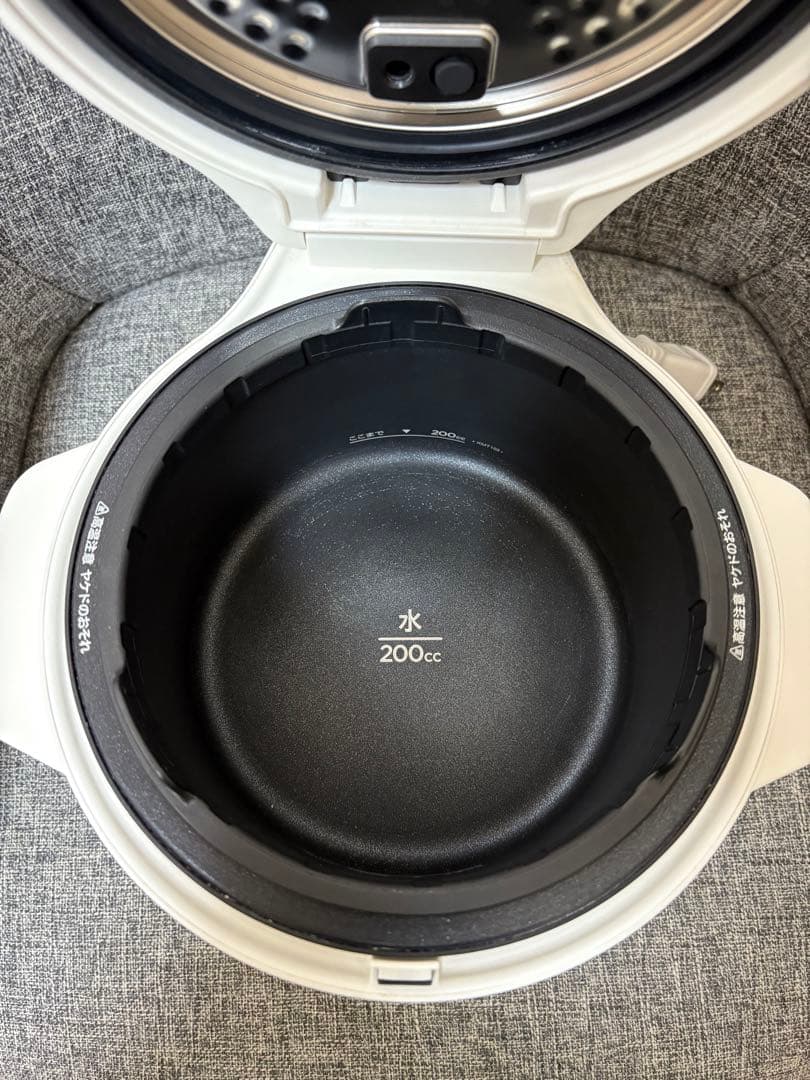 ⭐︎美品⭐︎ BALMUDAバルミューダ 炊飯器 K03A-WH 白ホワイト