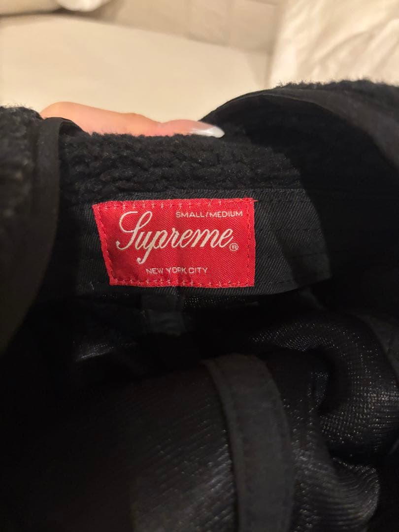 【正規品】シュプリーム　耳付きキャップ