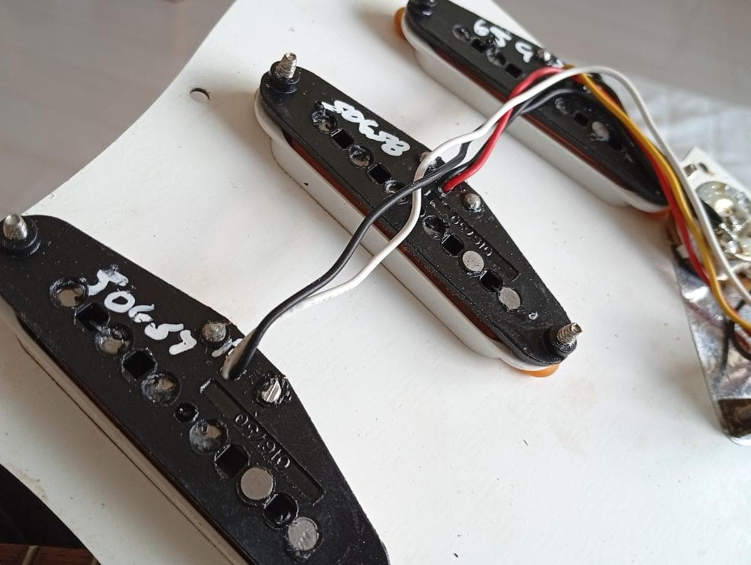 Fender mexico 1990`s ストラト with Coil Tap