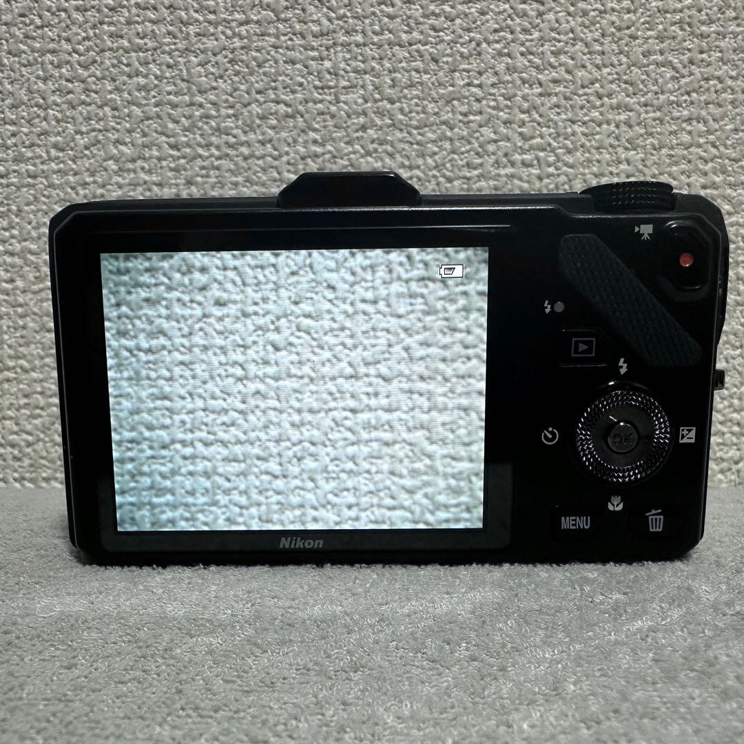 動作品 バッテリー充電器付き✨️COOLPIX S9300 コンデジ　ブラック　黒