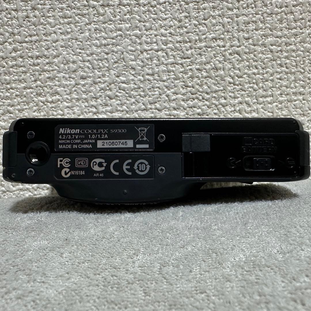 動作品 バッテリー充電器付き✨️COOLPIX S9300 コンデジ　ブラック　黒