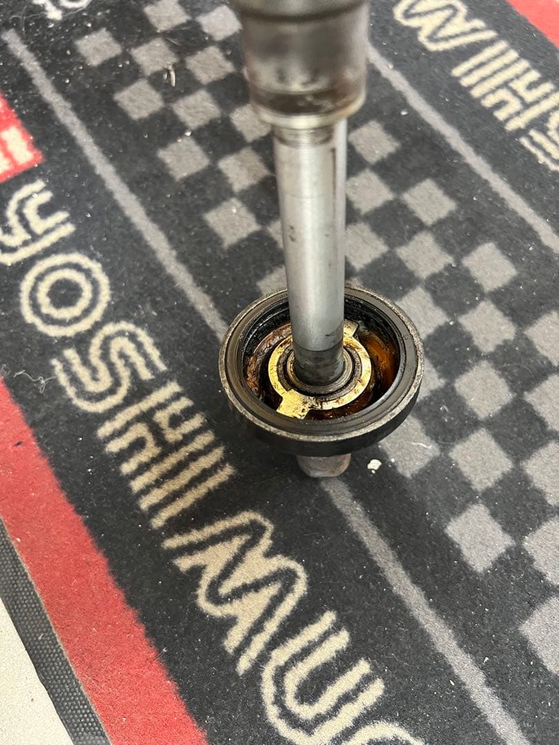 z1z2 スピードメーターギヤ ギア 純正　良好　当時物