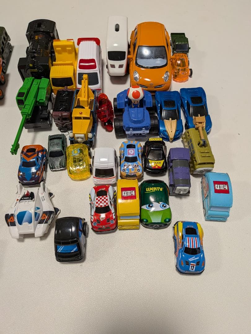 トミカ 中古 59個 新品 3個 トミカ以外 29個 計 91個