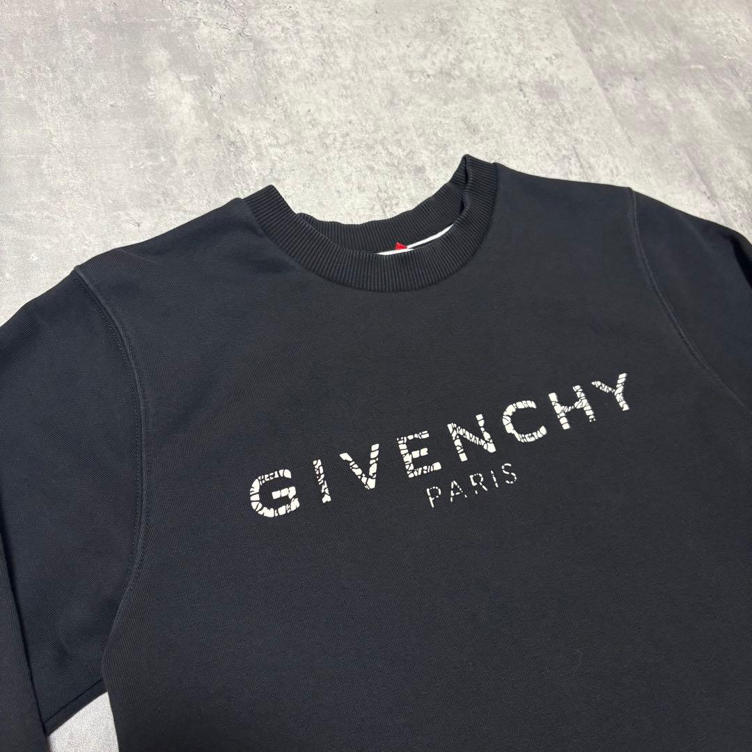 GIVENCHY ジバンシー　スウェット　トレーナー　レディースにも