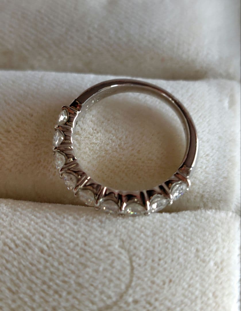 【本日限定出品】pt950ダイヤモンドハーフエタニティ