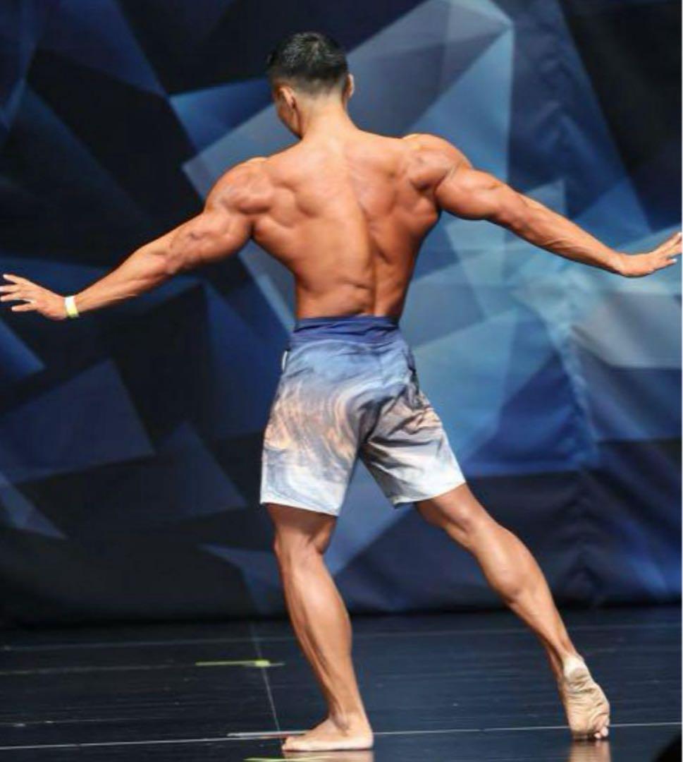 オークリー メンズサーフパンツ　OAKLEY フィジーク 新品未使用　水着