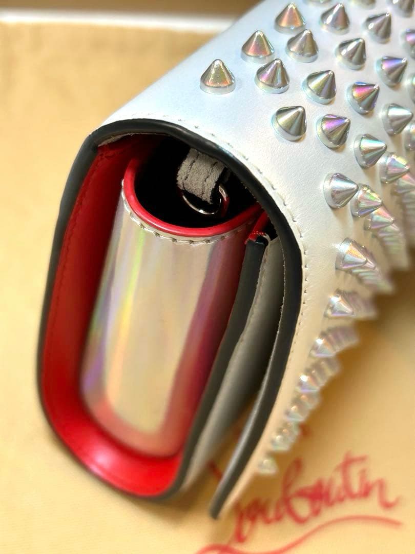 新品未使用　正規店購入　ルブタン パロマ スタッズ クラッチショルダーバッグ