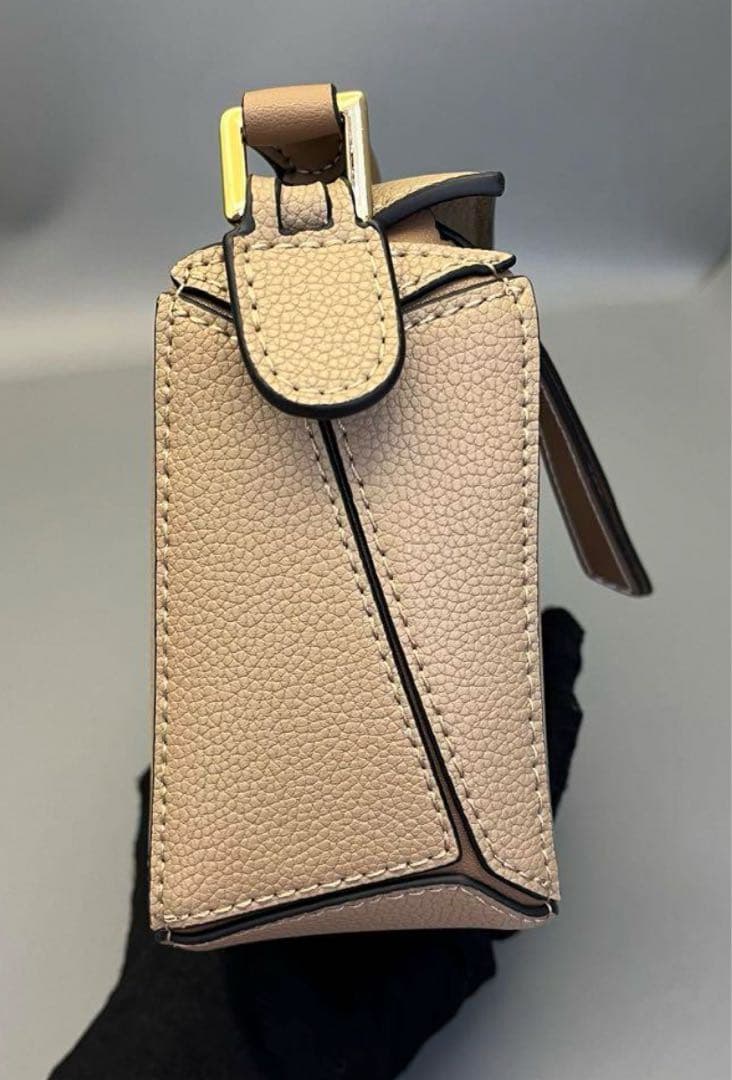 美品 LOEWE ロエベ パズルバッグ