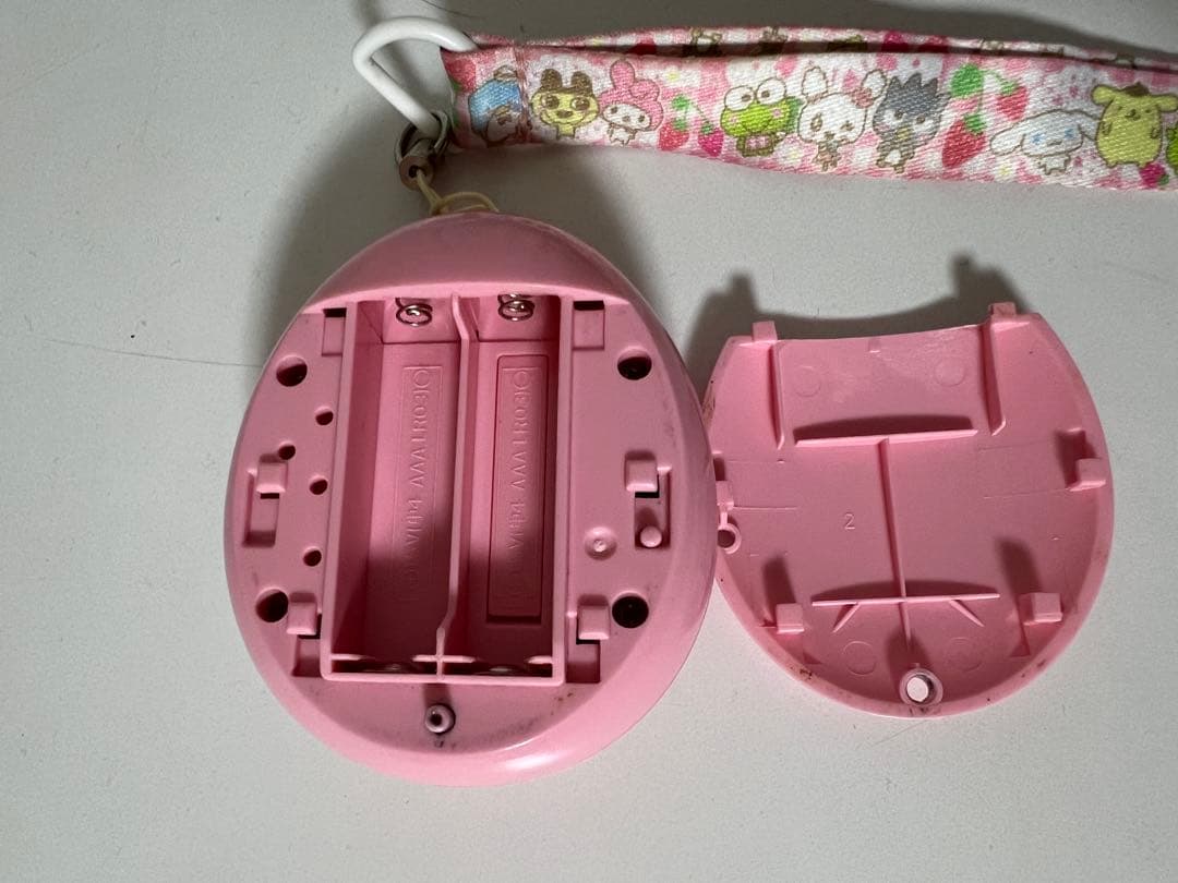 たまごっちみーつ　サンリオ　ピンク