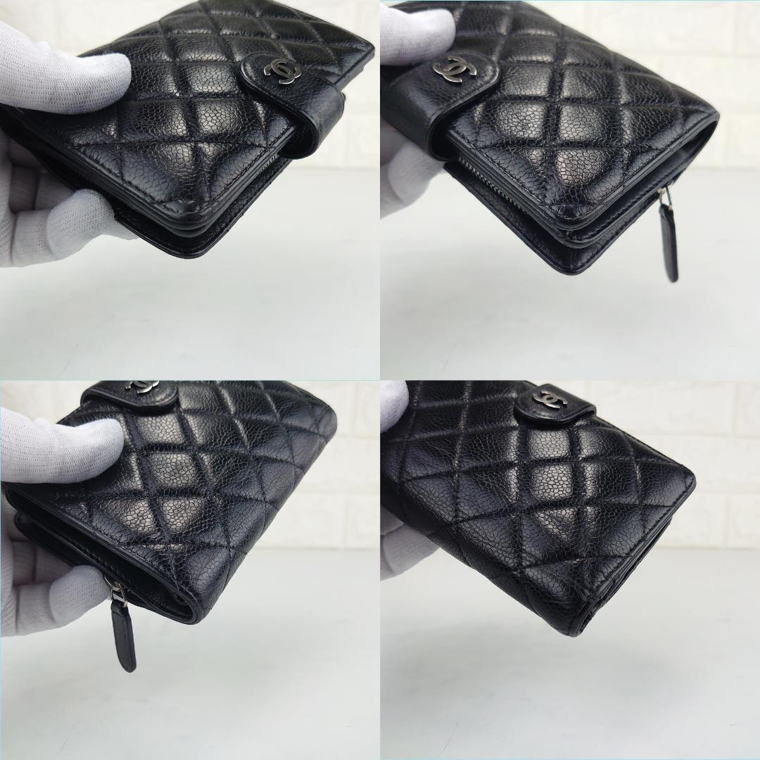 【美品】シャネル　マトラッセ　キャビアスキン　二つ折り財布　美品　1205