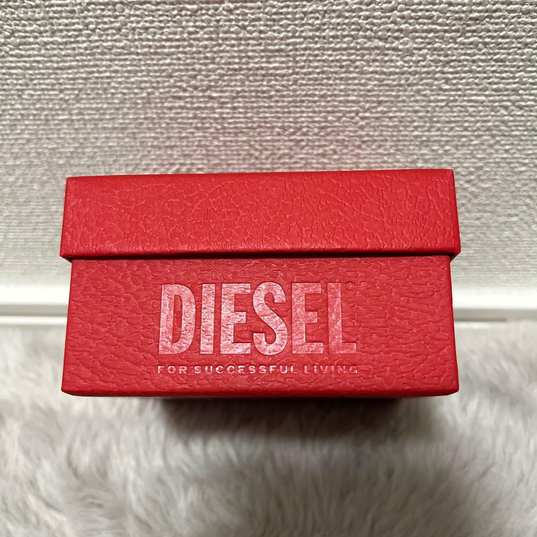 DIESEL ジュエリーブレスレット　シルバーバングル